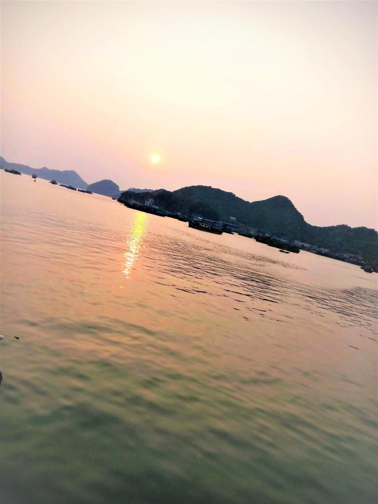 Private Balcony Hotel Dong Khe Sau Luaran gambar
